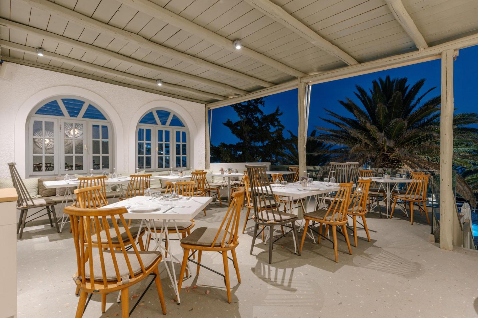 Pnoi Hotel Logarász Kültér fotó