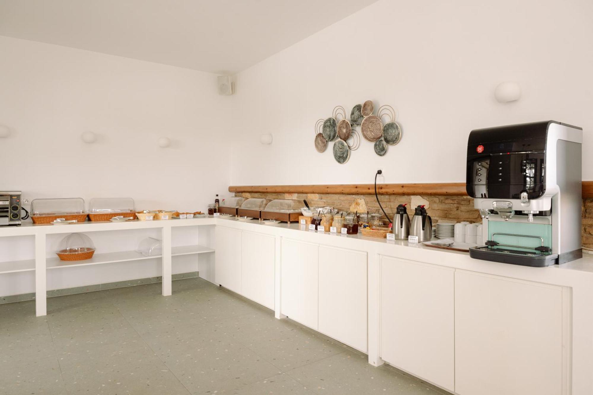 Pnoi Hotel Logarász Kültér fotó